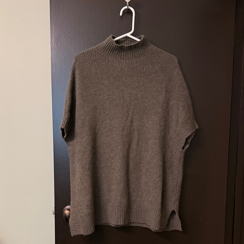 Gray/Olive Cashmere Turtleneck Sweater